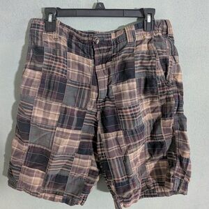 Arrow Men's Plaid Cargo Shorts - Black, Gray, Tan